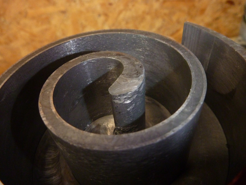 Illustration for article titled Tore Apart A Scroll Compressor.